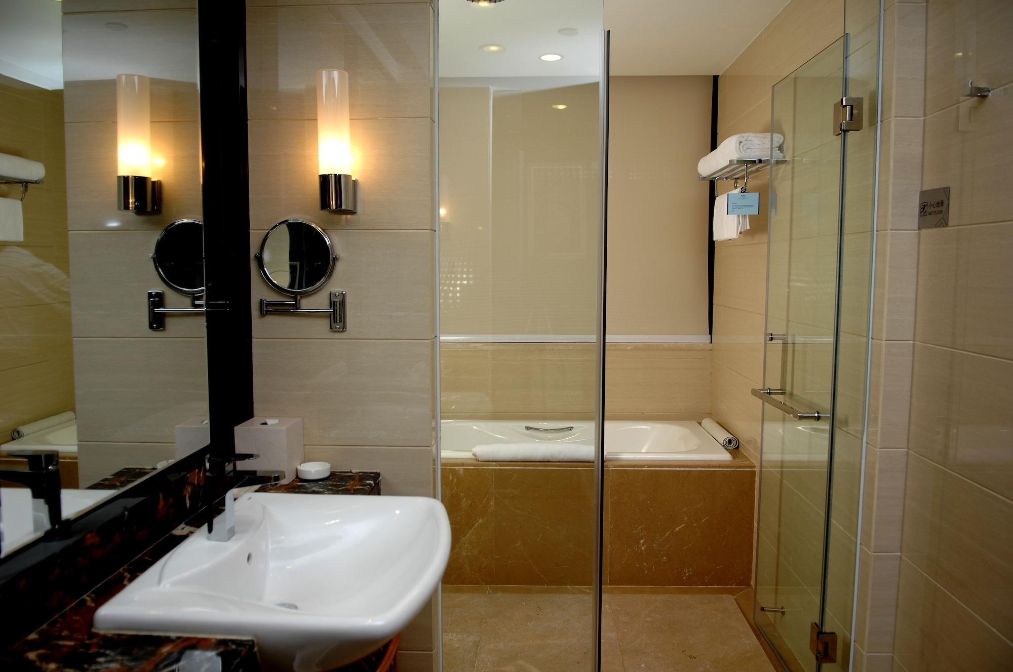 Haoyin Gloria Plaza Hotel Guangzhou Dış mekan fotoğraf