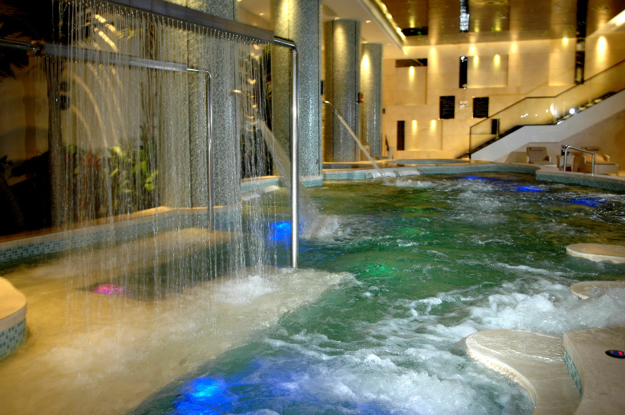 Haoyin Gloria Plaza Hotel Guangzhou Dış mekan fotoğraf